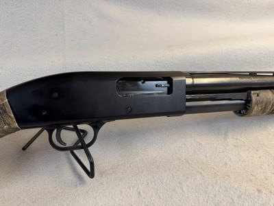 Maverick Arms Model 88 12ga 3”, 28” pump camo - Image 3 of 10