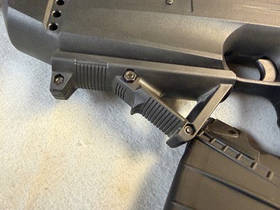 Tristar Compact Tactical12ga 3” semi automatic - Image 8 of 8