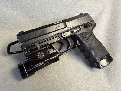 Heckler & Koch HK USP V1 .40 S&W Streamlight TLR-1 - Image 2 of 10
