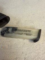 Heckler & Koch HK USP V1 .40 S&W Streamlight TLR-1 - Image 10 of 10