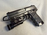 Heckler & Koch HK USP V1 .40 S&W Streamlight TLR-1 - Image 2 of 10