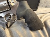 Ruger Super Redhawk .22 Hornet 9.5” 05526 - 8 of 11