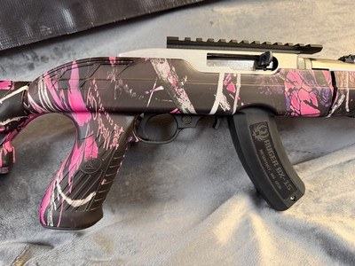 Ruger 10/22 Takedown .22LR Muddy Girl - Image 4 of 13