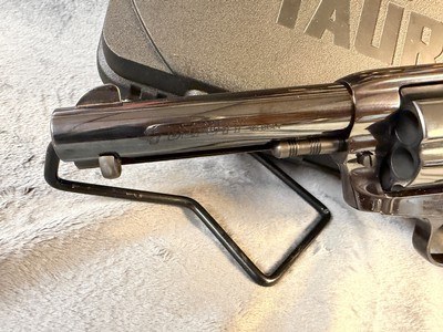 Taurus Deputy .45 Colt 5 1/2” 6 rds - Image 4 of 11