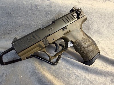 Walther P22 .22LR green - Image 1 of 8