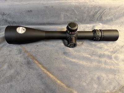 Nightforce NXS Rifle Scope 5.5-22X56 MOAR-T AA42391C