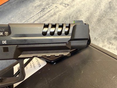 Heckler & Koch HK VP9L OR 9mm 9x19 - Image 9 of 11