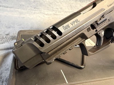 Heckler & Koch HK VP9L OR 9mm 9x19 - Image 3 of 11