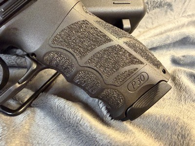 Heckler & Koch P30 V3 9mm Night Sights - Image 8 of 14