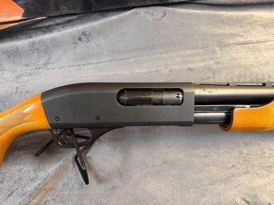 Remington 870 Express Super Magnum 12 ga 3 1/2” pump wood - Image 3 of 11