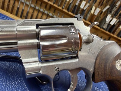Colt Python .357 Magnum 3” Model D - Image 4 of 11