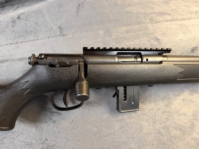 Savage Arms 93R17 .17 hmr - Image 3 of 10