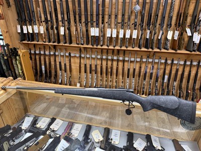 Weatherby Mark V Accumark .300 Wby Mag 26” - Image 1 of 14