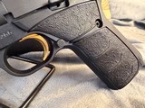 Browning Buck Mark Micro Bull .22LR UFX Pro Target 4” - Image 4 of 4