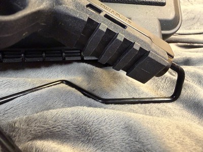 Smith & Wesson M&P22 Magnum .22 mag w/ bag 30rd mags - Image 7 of 9