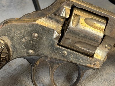 H&R Inc Young America .32 S&W 2” - Image 10 of 11