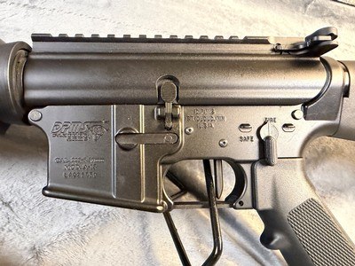 DPMS A-15 Lo Pro Classic .223 Rem/ 5.56 Nato fixed stock - Image 9 of 13