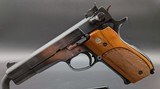 Smith & Wesson Model 52-2 .38 Master – Box, Manual & 2 Mags - Image 2 of 12