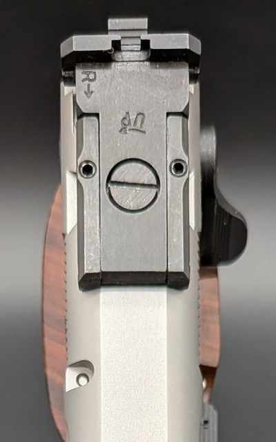 SMITH & WESSON PERFORMANCE CENTER MODEL 952-2 | SEMI-AUTO 9MM | 5