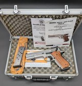 SMITH & WESSON PERFORMANCE CENTER MODEL 952-2 | SEMI-AUTO 9MM | 5