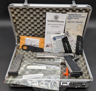 S&W PC1911-2 | PERFORMANCE CENTER | DOUG KOENIG | LEW HORTON EXCL | .38 SUPER | 5