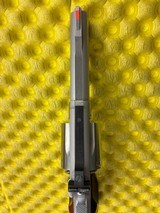 Smith & Wesson 686 - Limited Addition - Display Case & Box - 13 of 13