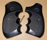 Rangefield - Mustang Rubber Grip Smith & Wesson N Frame Square Model RFSE - LIKE NEW for sale
