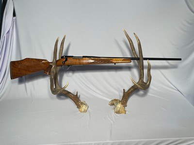 Rare Weatherby Mark V Varmintmaster 6 lug JP Sauer W. Germany 224 Weatherby Mag 4 digit no prefix