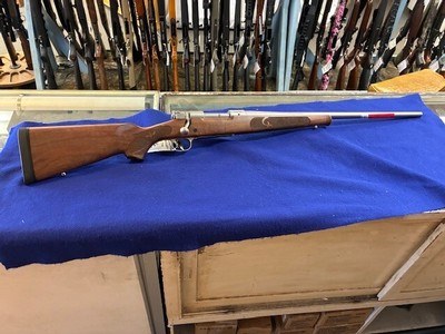 WINCHESTER M70 300 WSM
SS FEATHERWEIGHT