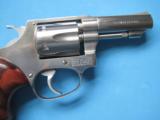 Smith & Wesson Model 650 in 22 mag 3