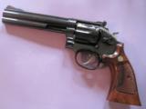 Smith & Wesson model 586 - 1 of 4