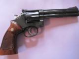 Smith & Wesson model 586 - 3 of 4