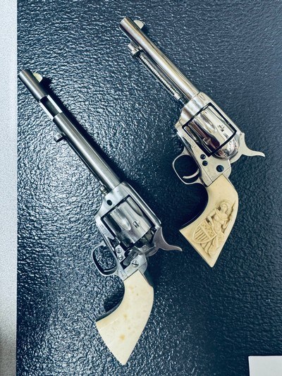 collection of two cased miniature colt revolvers - Image 2 of 14