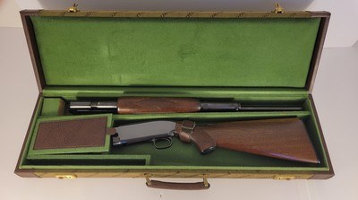 Winchester Model 12 28 Gauge Skeet Grade solid rib (REAL DEAL) in Winchester Case