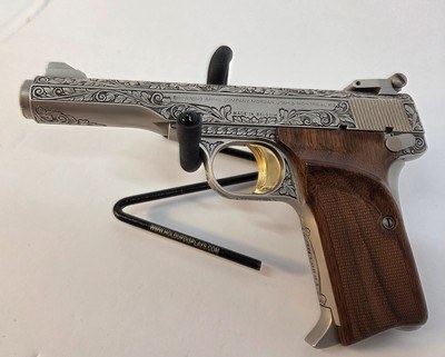 Browning RenaissanceBelgium 380 ACP fancy carved wood grips as new condition - Image 2 of 11