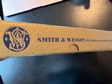 SMITH & WESSON GOLD BOX
for 1926 44 SPECIAL REVOLVER - 6 of 8