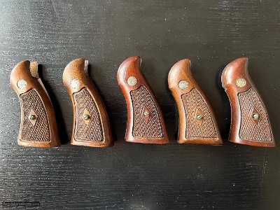Smith&Wesson “diamond magna grips” for N- and K-frames