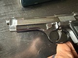 BEAUTIFUL EARLY BERETTA 92S ANIB - 4 of 15