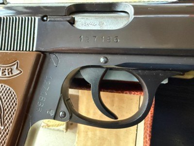 MINT WALTHER PPK ANIB SET of 2 CONSECUTIVE PISTOLS 1968 - Image 10 of 11