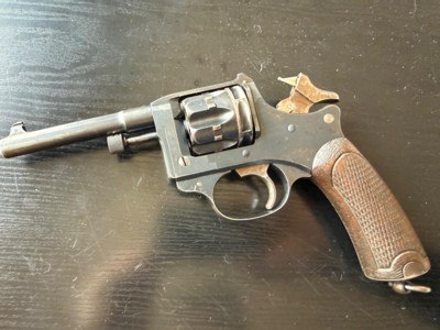 RARE FIRST YEAR PRODUCTION FRENCH 1892 REVOLVER ANTIQUE - Image 1 of 15