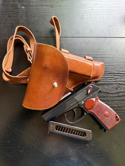RARE CHINESE MILITARY MAKAROV RIG MINT! - Image 2 of 13