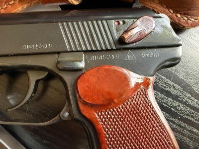 RARE CHINESE MILITARY MAKAROV RIG MINT! - Image 4 of 13