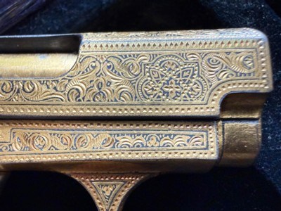 STUNNING BOXED GOLD DAMASCENED SPANISH “BUFALO” .25 PISTOL - Image 8 of 15