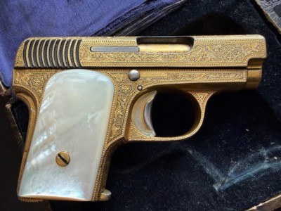 STUNNING BOXED GOLD DAMASCENED SPANISH “BUFALO” .25 PISTOL - Image 7 of 15