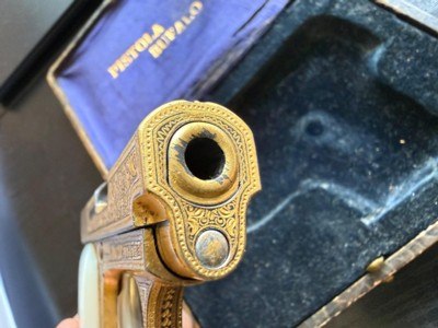 STUNNING BOXED GOLD DAMASCENED SPANISH “BUFALO” .25 PISTOL - Image 14 of 15