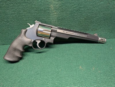 Smith & Wesson 629 Performance Center Hunter - Image 3 of 4