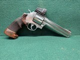 Smith & Wesson 629 DX - Image 1 of 10