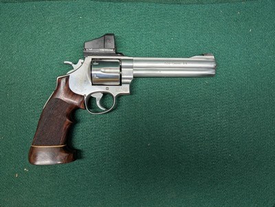 Smith & Wesson 629 DX - Image 3 of 10