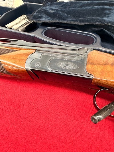 Preowned Zoli Z-Sport Blued 32'' Mid Rib Light RH ADJ Comb - Image 7 of 7