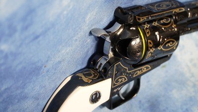 RUGER 0880 SUPER BLACKHAWK 75TH ANNIVERSARY 44 MAGNUM IVORY / ENGRAVED - Image 3 of 8